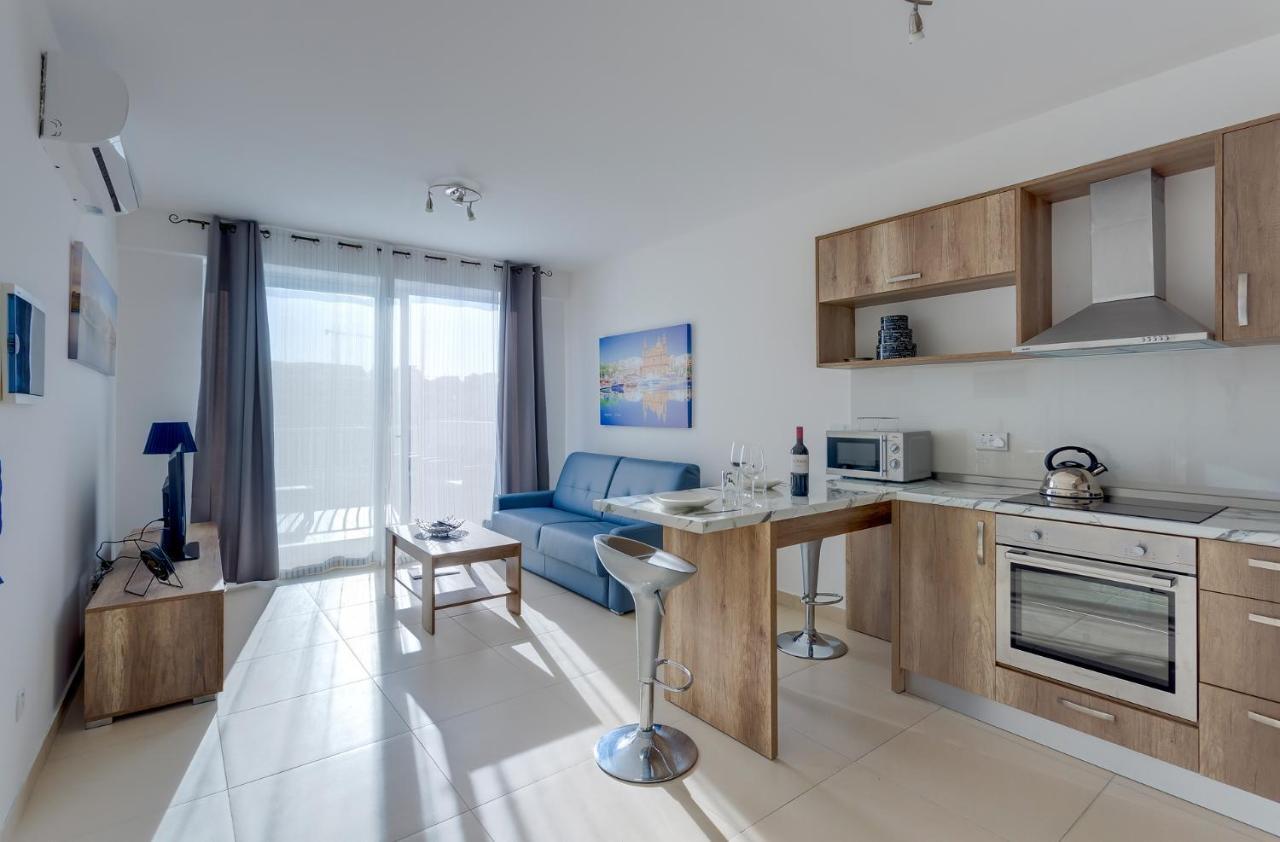 Centric And Modern Penthouse Close To Amenities Msida Bagian luar foto